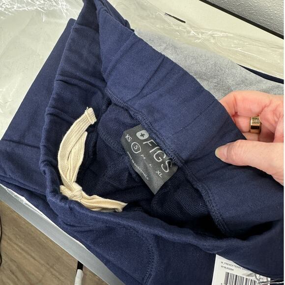 NWT Figs Navy French Terry Sweatpants Elastic Waist Scrubs S - Picture 7 of 7